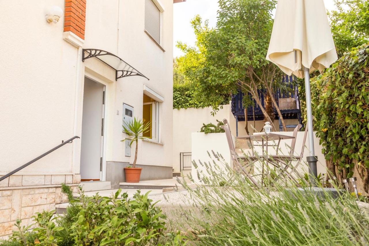 Sunny Apartment Порторож Екстер'єр фото