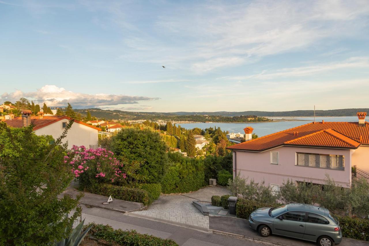 Sunny Apartment Порторож Екстер'єр фото